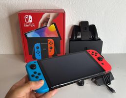 Nintendo Switch OLED Konsole mit OVP & Zubehör 