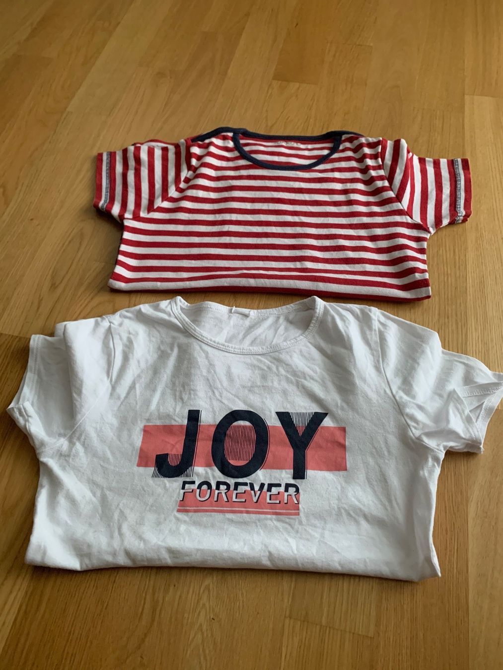 Camicie, T-shirt & Polo: Tschirts Gr. 134/140 – Usato da Zürich venduto da Lucinka21