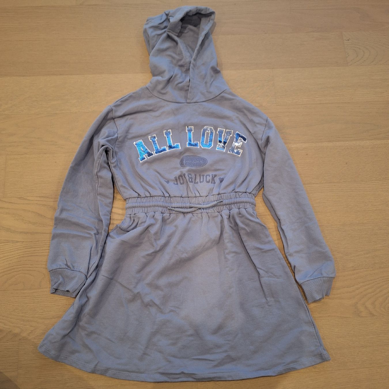 Kleider & Röcke: Pullover-Kleid, Gr. 140 – Gebraucht aus Dachsen von Luna261081
