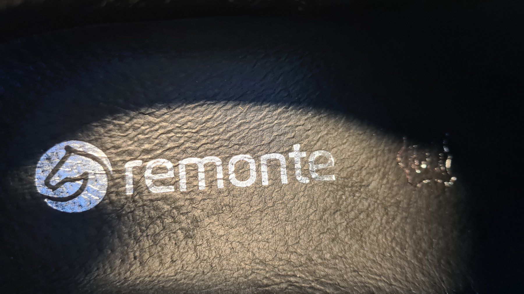 Scarpe da donna: Damenschuh Grösse 41 von Remonte – Usato da Zürich venduto da Agios 6