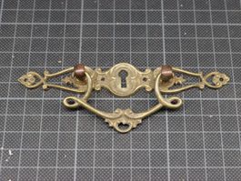 Wunderschöner Jugendstil Fallgriff / Kommodengriff