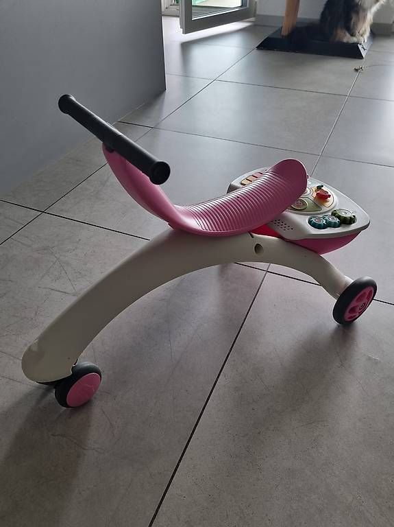 Veicoli per bambini: Trotteur Chariot d'apprentissage Tiny Love – Usato da Les Geneveys-sur-Coffrane venduto da Chumeline82