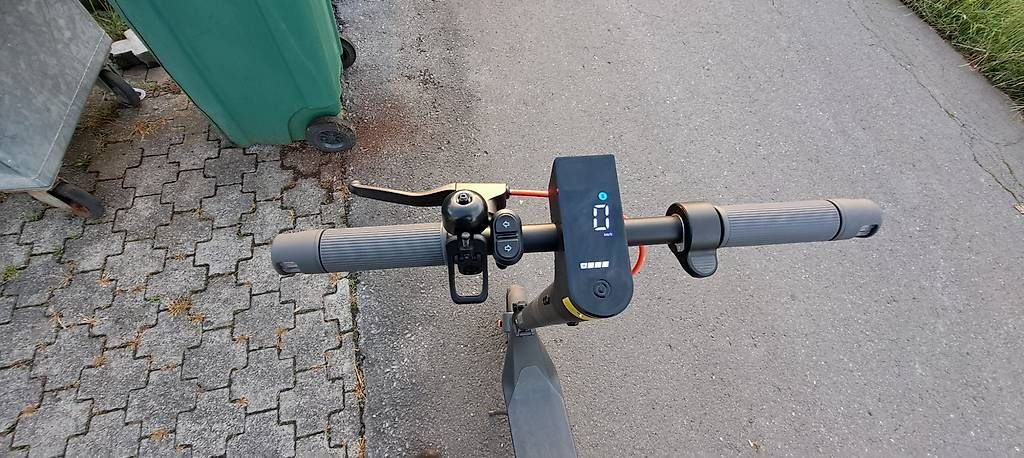 Xiaomi Kickboard: Xiaomi Electric Scooter 4 Lite 2. Generation – Nuovo (secondo la descrizione) da Salez venduto da VIDIAS 3