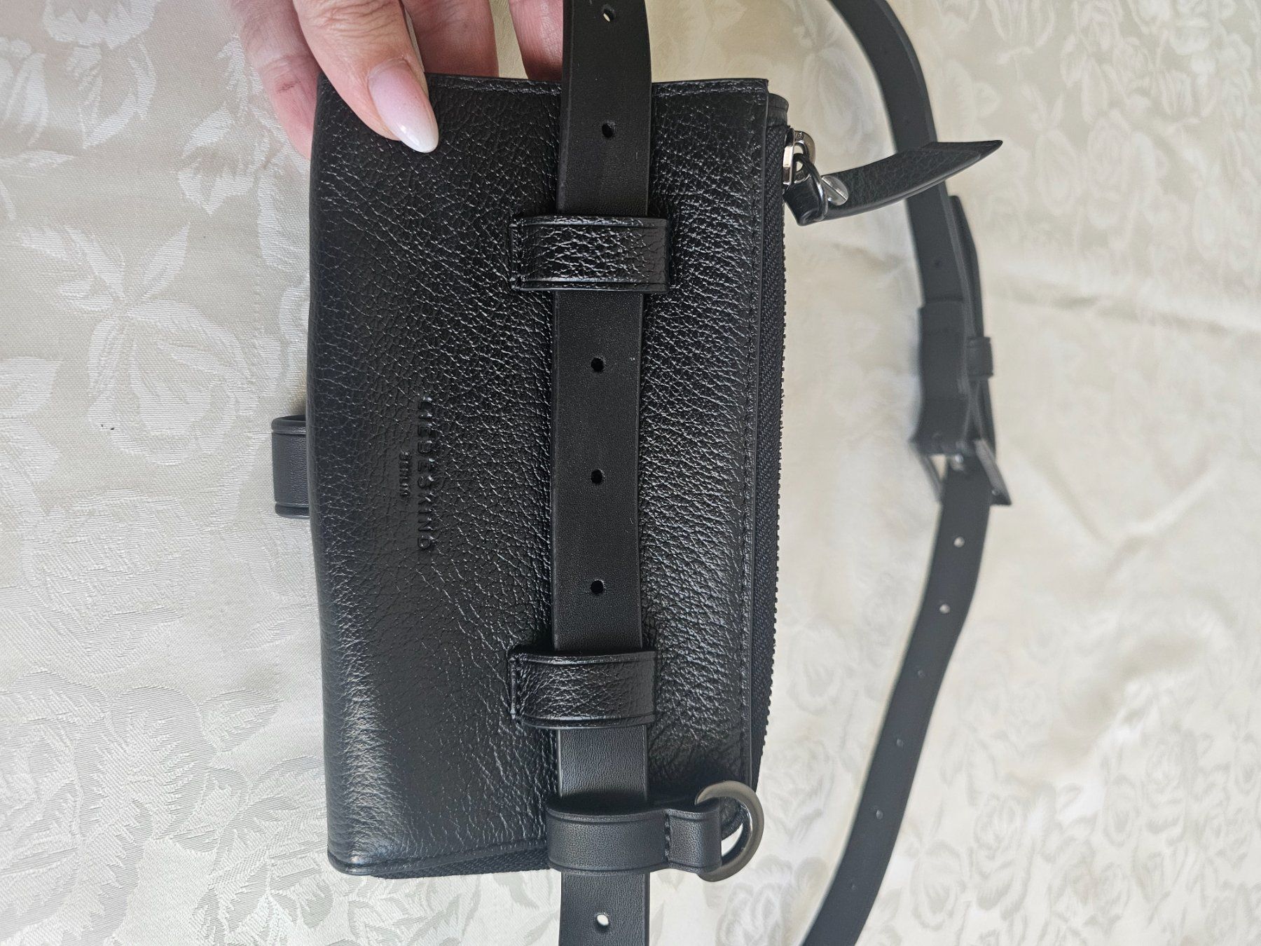 Liebeskind Borse da donna: *LIEBESKIND *Bauchtasche Leder – Usato da Bronschhofen venduto da Xena37 4