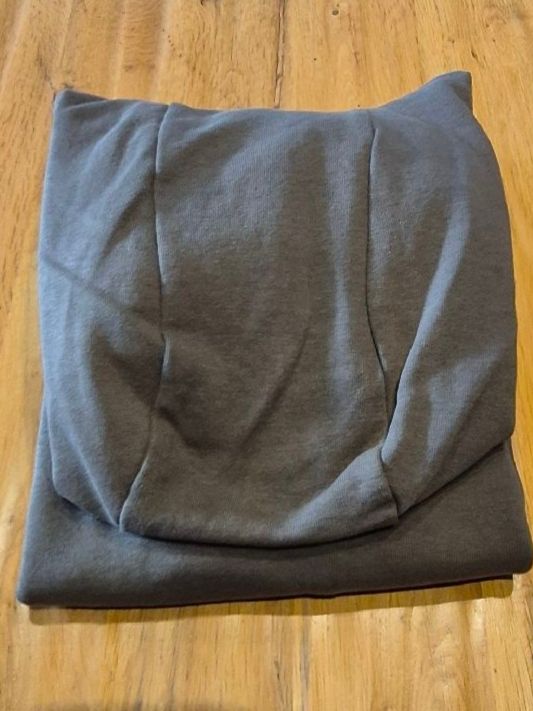 Maglioni & Felpe: 134/140 - Grösse, Kapuzenpullover für Junge – Usato da Nottwil venduto da echtMOMO 5
