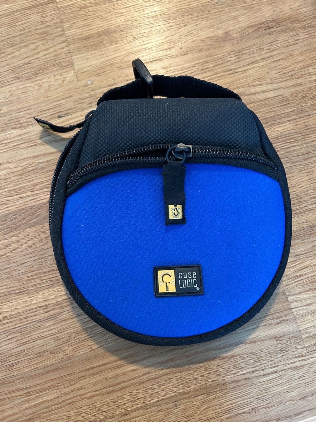 CDs: Praktische "Case Logic" CD-Hülle - Etui CD – Neuf (Voir description) à Küsnacht ZH par filo_fila8700 1