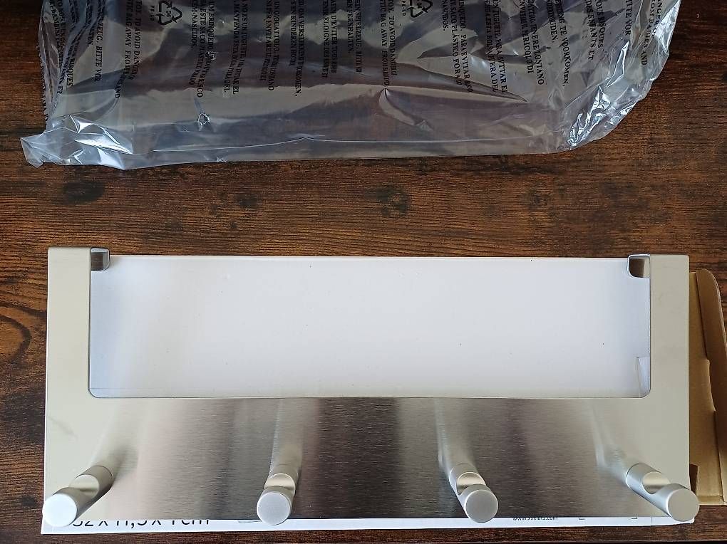 Eisenwaren: Türgarderobe Aufhänger – Gebraucht aus Basel von fatih.y 1