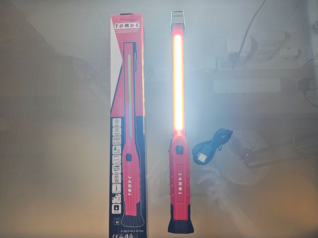 Lampade: Arbeitsleuchte Akku LED, extra flach – Nuovo e nell'imballaggio originale da Koppigen venduto da Bracher_Mail-House