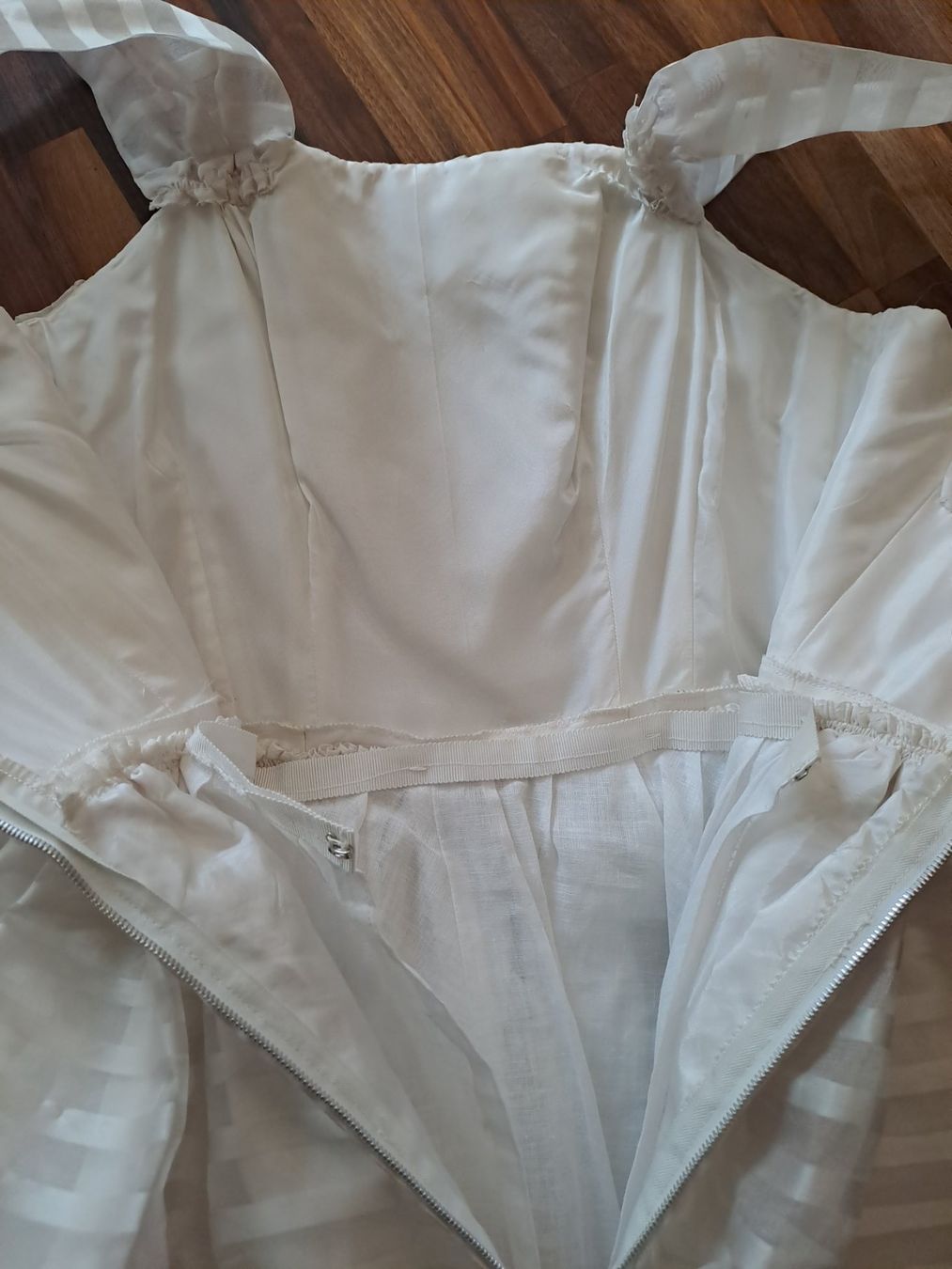 Vestiti: Vintage Brautkleid Gr.ca.S – Usato da Emdthal venduto da kasira 4