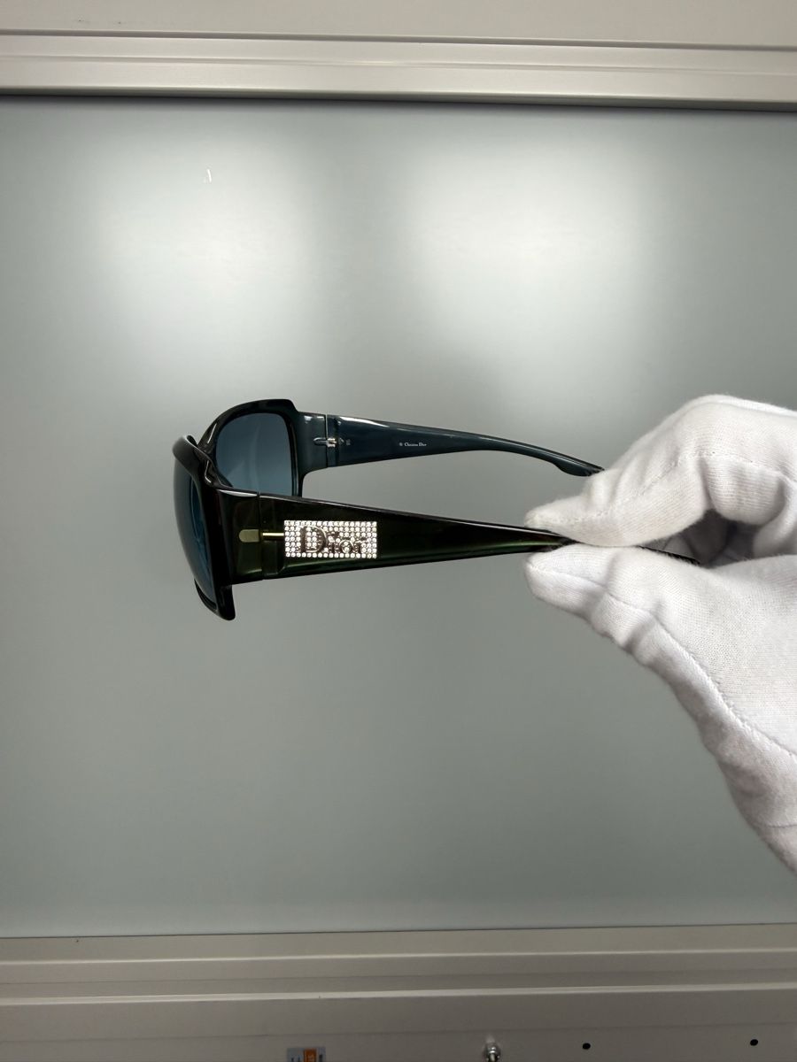 Dior Lunettes & Verres: Dior Sunglasses - Dior Night 3 – D'occasion à Lausanne par Unehistoiredesapes 1
