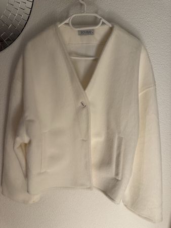 Sovaye Jacke