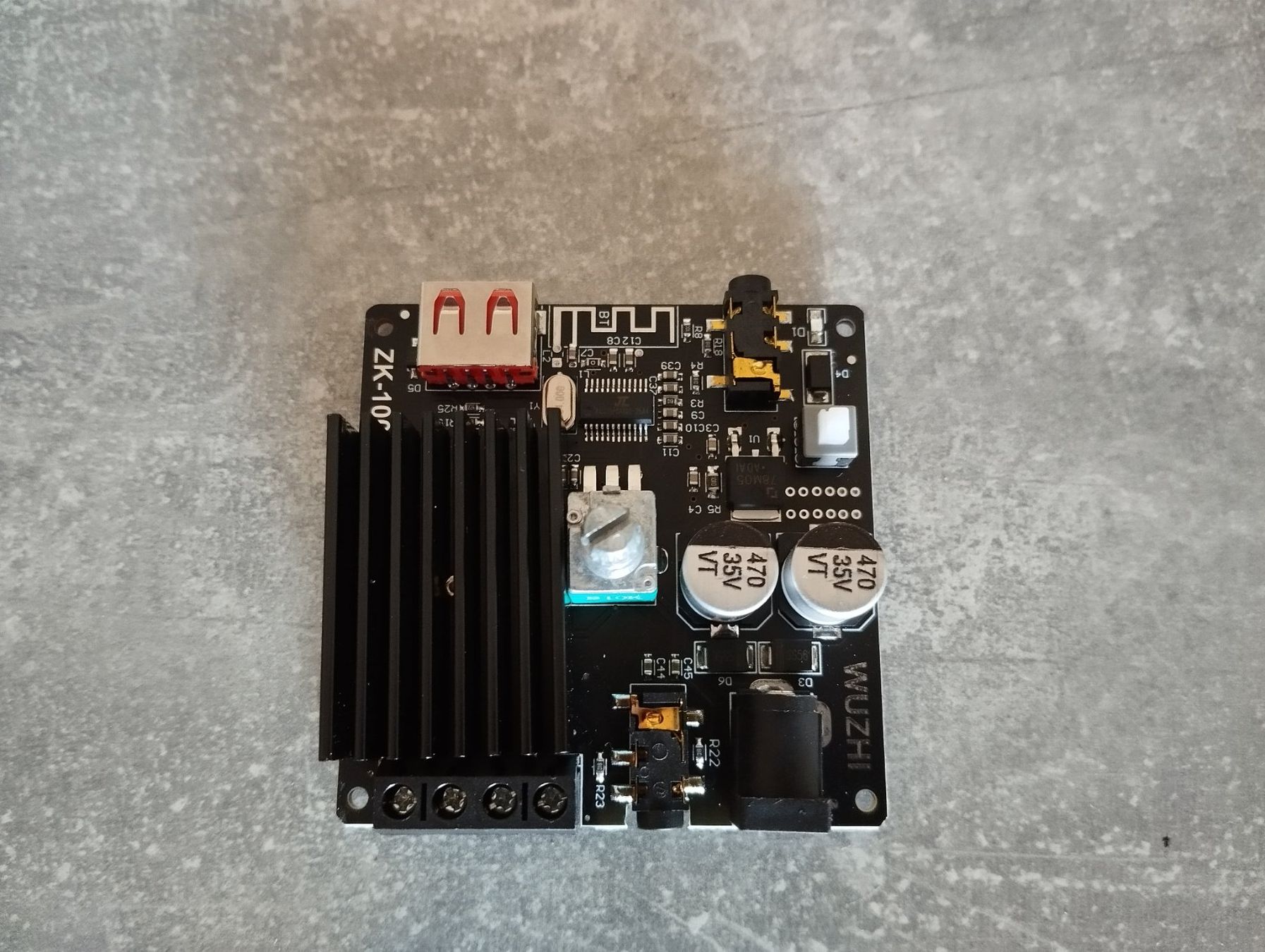 Amplificateurs: HIFI Bluetooth 5.0 Audio Amplifier 2x100W – Neuf avec emballage d'origine à Berikon par m1l3n 3