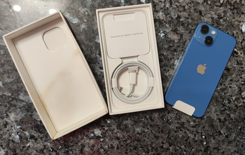 iPhone 13 mini 256GB!!! NEU!!! | Kaufen auf Ricardo
