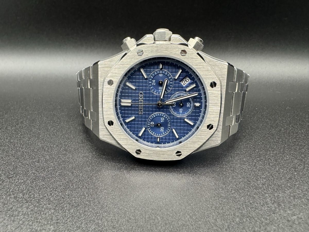 Uhren: Seikoak Royal Oak Chronograph Blue – Neu und originalverpackt aus Arnegg von watch-shop 5