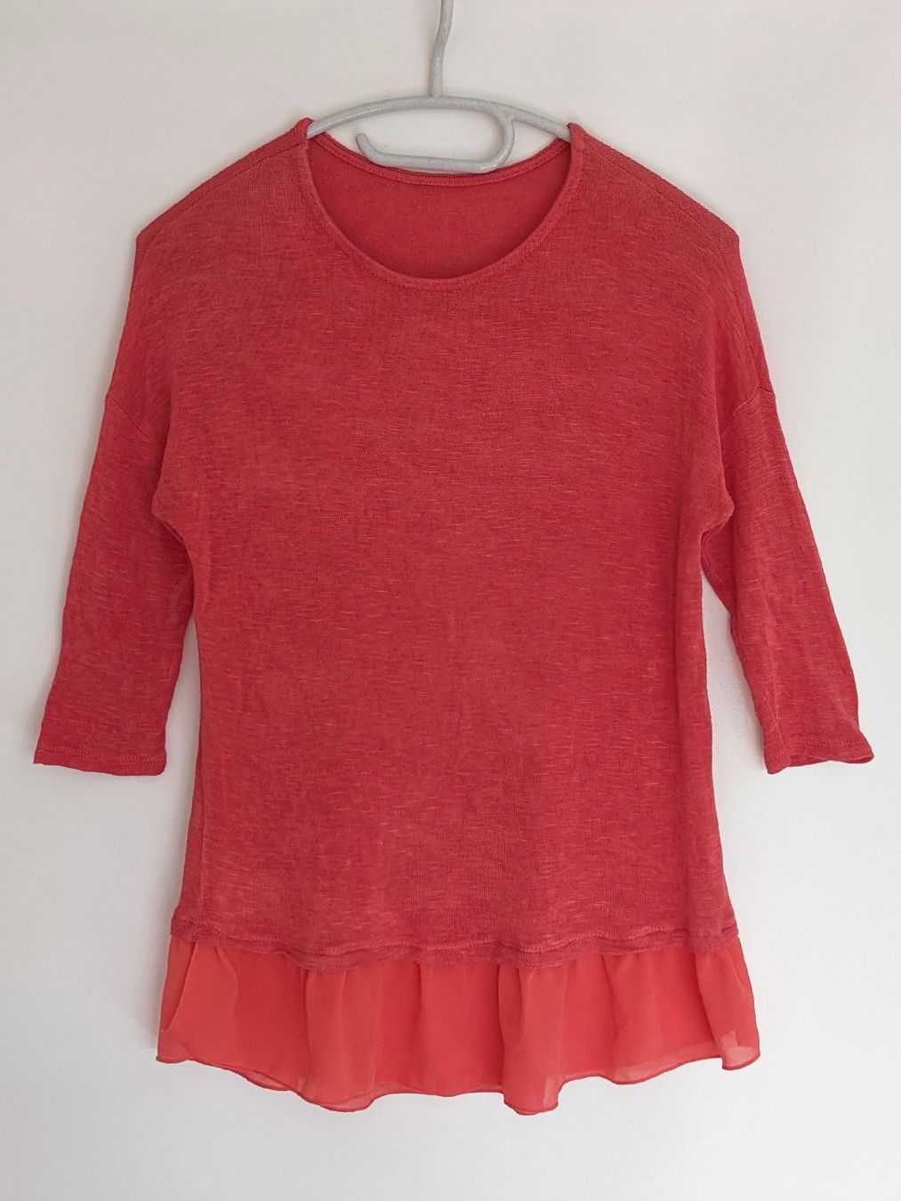 Pullover & Sweatshirts: Feiner korallenfarbener Pullover mit Chiffonrüsche Gr.M – Neu (gemäss Beschreibung) aus Meilen von GypsyCat