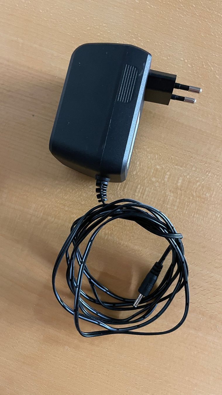 Caricabatterie: JBL Duet Netzteil - 15V~ 1100mA – Usato da Glattfelden venduto da cybermaxx