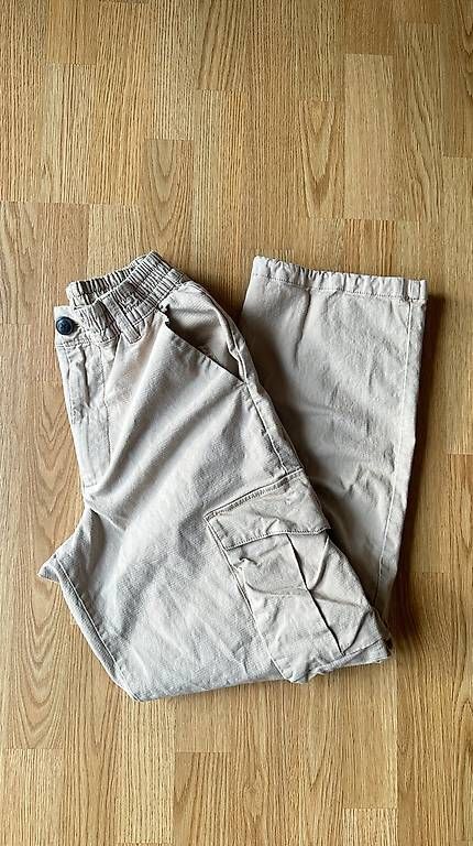Pantaloni: Cargohosen beige / anthrazit – Usato da Tägerwilen venduto da fennekfilke 2