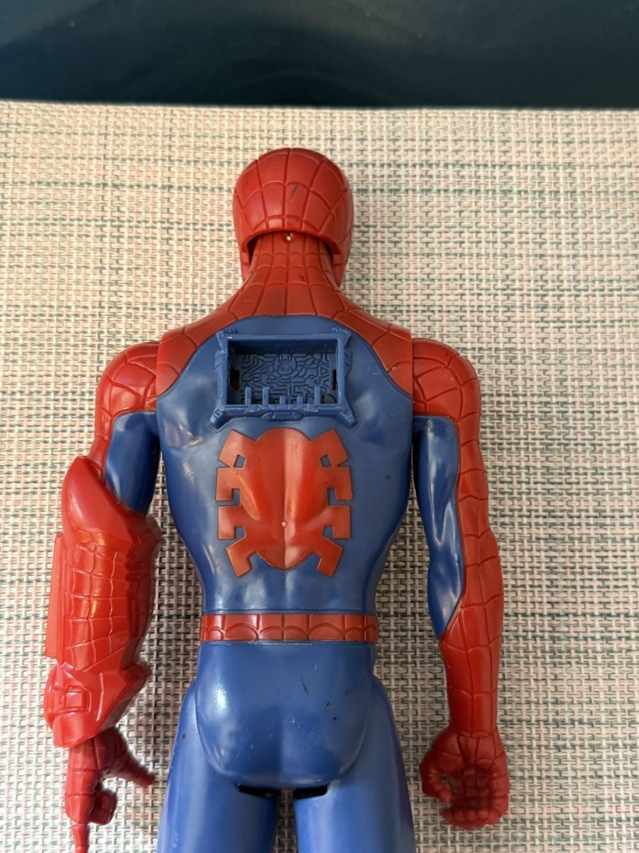 Statuette: Marvel Spider-Man Titan Hero Figur 30 cm Hasbro 2012 – Usato da Grenchen venduto da swiss.antiques 3