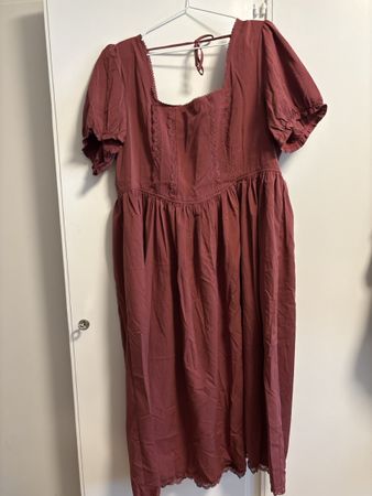 Disturbia Kleid, UK 20/ EU 48, neu