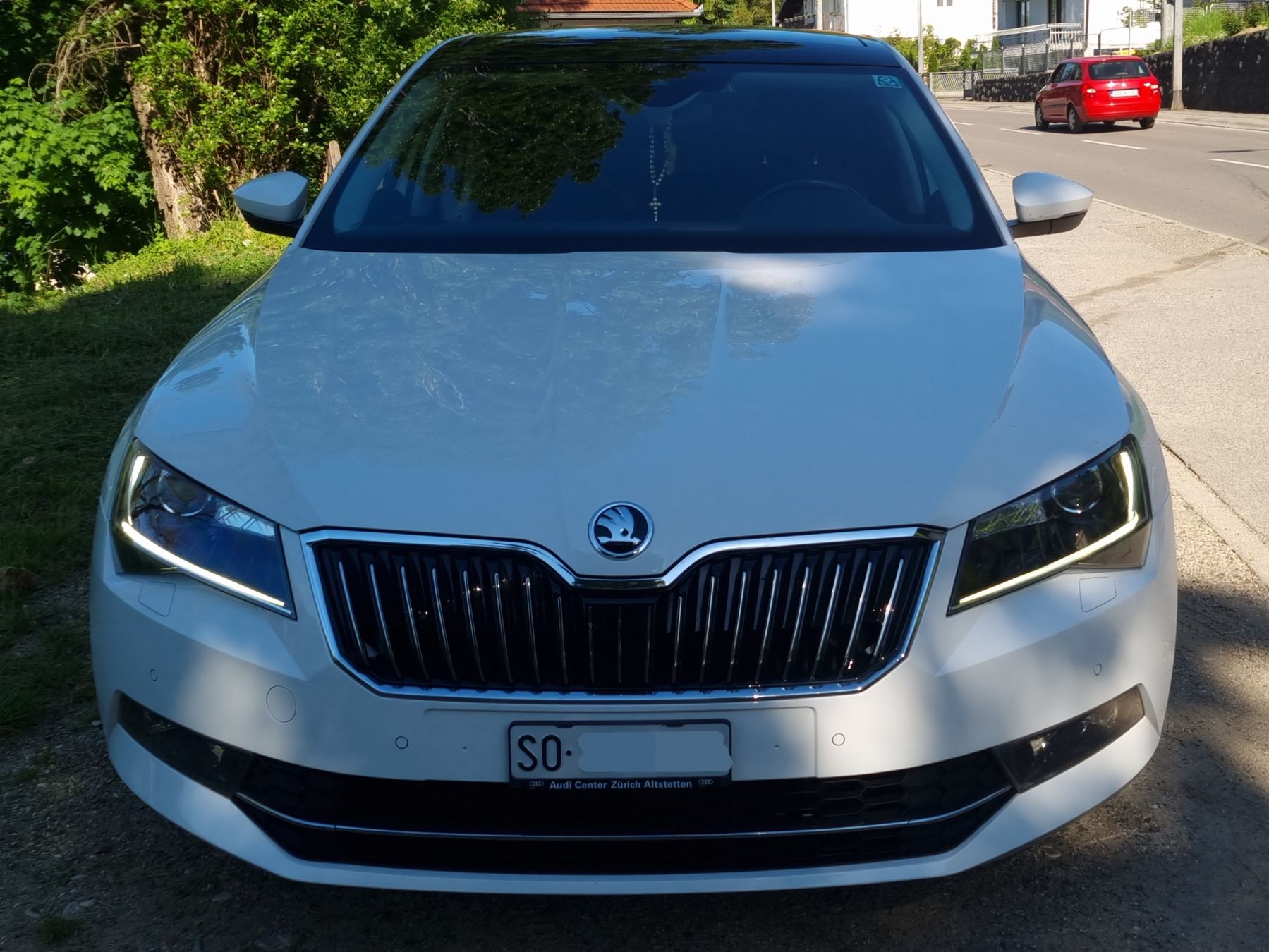 Skoda Autos: ŠKODA Superb 4x4 – Gebraucht aus Zuchwil von Bricoo5 1