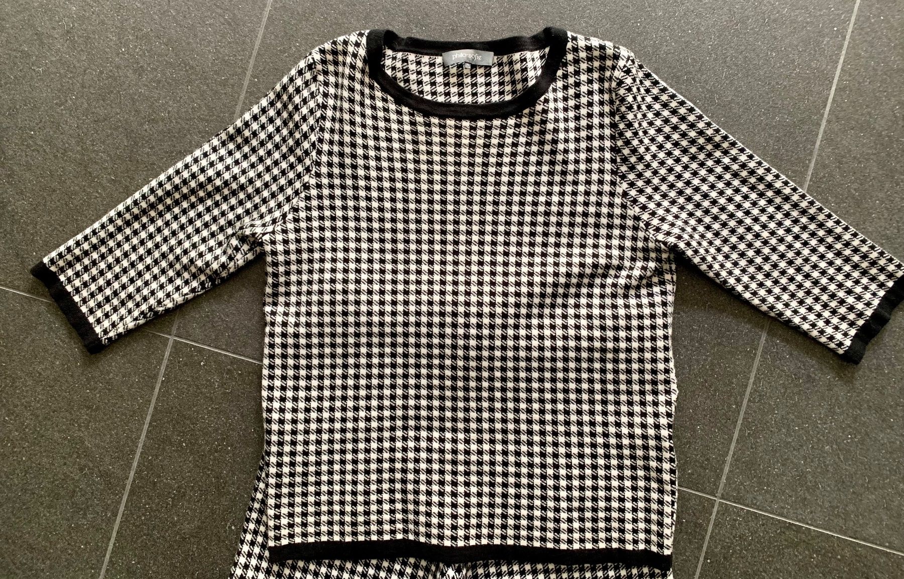Completi & Tailleur: philo-sofie  Strick Anzug Kombi=Pulli + Hose, BW-Mix – Usato da Engelburg venduto da mamalanima 2