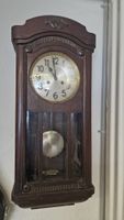 Wanduhr Holz Pendeluhr mechanisch mit Zifferblatt und Pendel