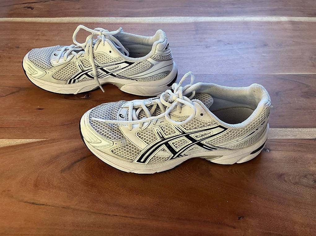 Asics Scarpe da uomo: Asics- GEL 1130 – Usato da Winterthur venduto da horvath09 1
