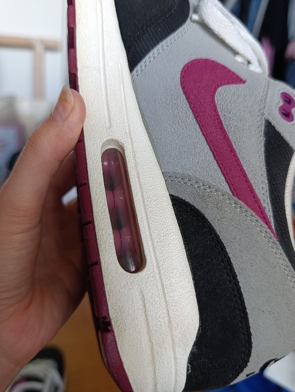 Nike Chaussures hommes: Nike Air Max 1 Gr.43 – D'occasion à Baar par L.isa28 7
