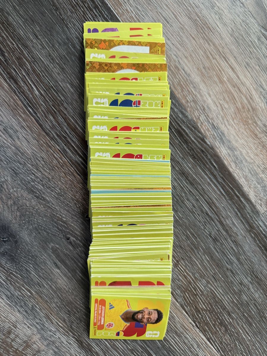 Panini Sammelbilder & Trading cards: Panini 215 Stück – Gebraucht aus Mönchaltorf von MsSophie 1