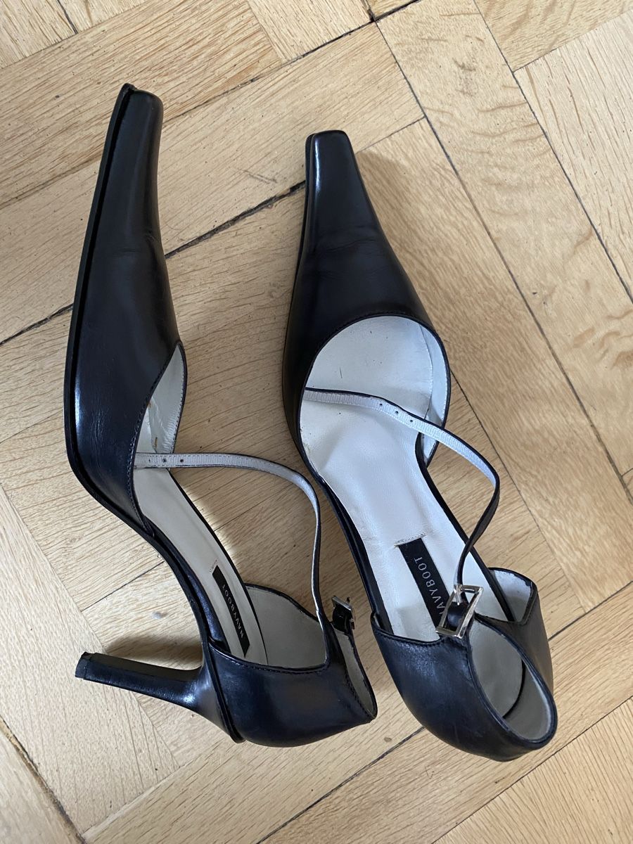 Navyboot Damenschuhe: Elegante Navyboot Damenschuhe, schwarz, Grösse 41 – Gebraucht aus Zürich von snaut 3