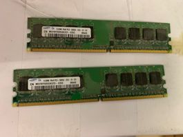 Paar Samsung 512 MB 1RX8 PC2-3200U-333-12-D3 RAM