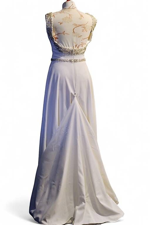 Vestiti: La Sposa Hochzeitskleid Gr. 36/38 offwhite – Usato da Orselina venduto da RelovedEra 1