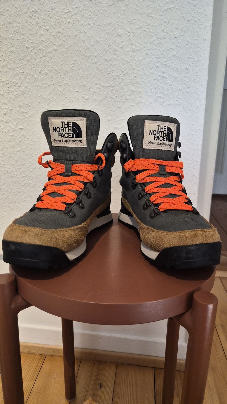 North Face Damenschuhe: The North Face Hiking Boots EU 38.5 – Gebraucht aus Genève von dan_qns7 3