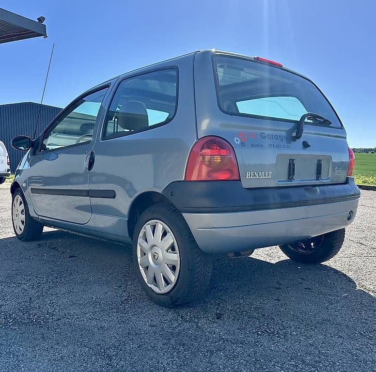 Autos: Renault Twingo 1.2 16v 2003 – Gebraucht aus Cornol von zep-3 1