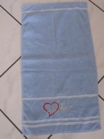 Frottee Hand Duschtuch mit Stickerei "Liebling"