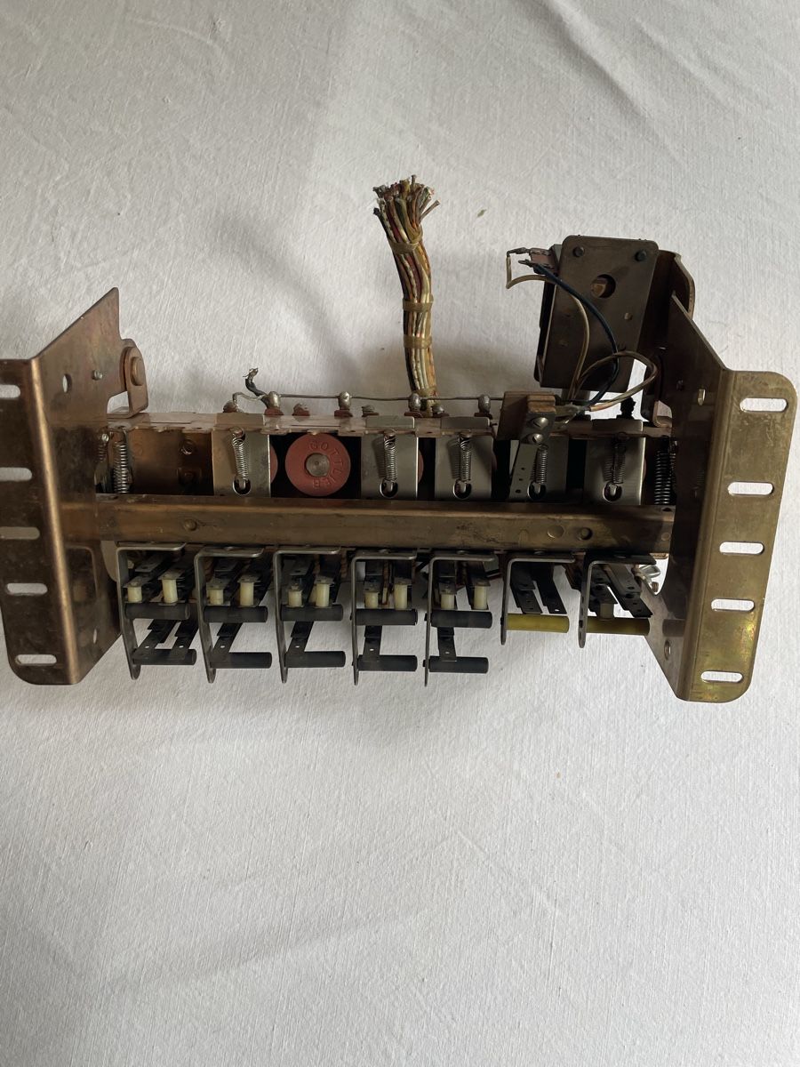 Flipper: Flipperkasten / Ersatzteile – Usato da Niederstocken venduto da triumph_tr6 1