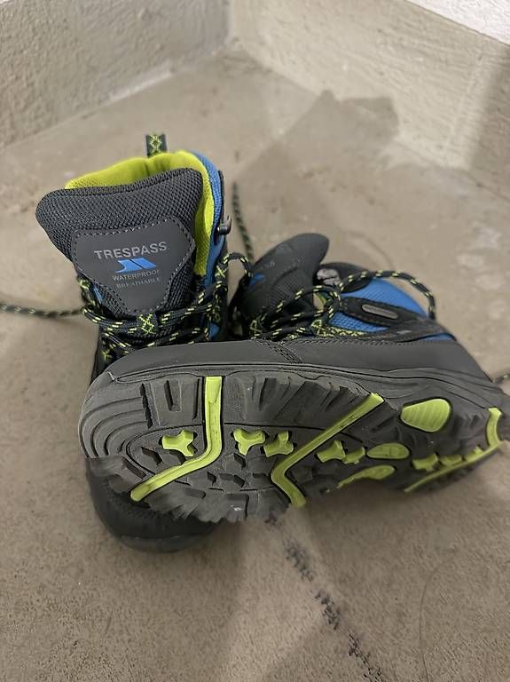 Scarpe per ragazzi: Kinder Wanderschuhe  – Nuovo e nell'imballaggio originale da Langnau am Albis venduto da max081 1