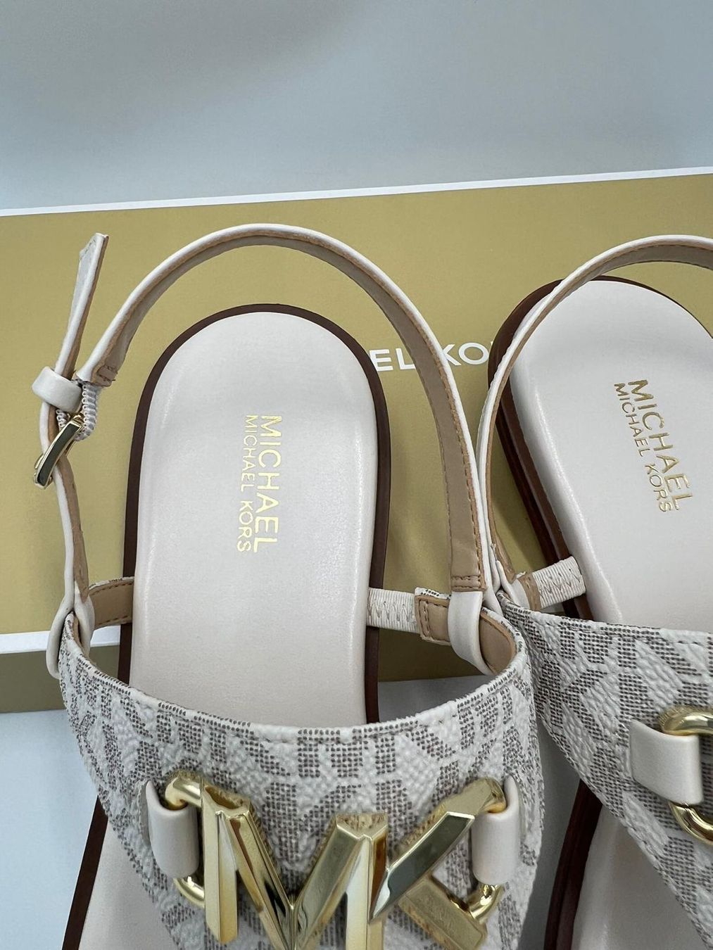 Michael Kors Scarpe da donna: Michael Kors Sandalen Grösse 37 – Nuovo e nell'imballaggio originale da Wiedlisbach venduto da Sistershop 5