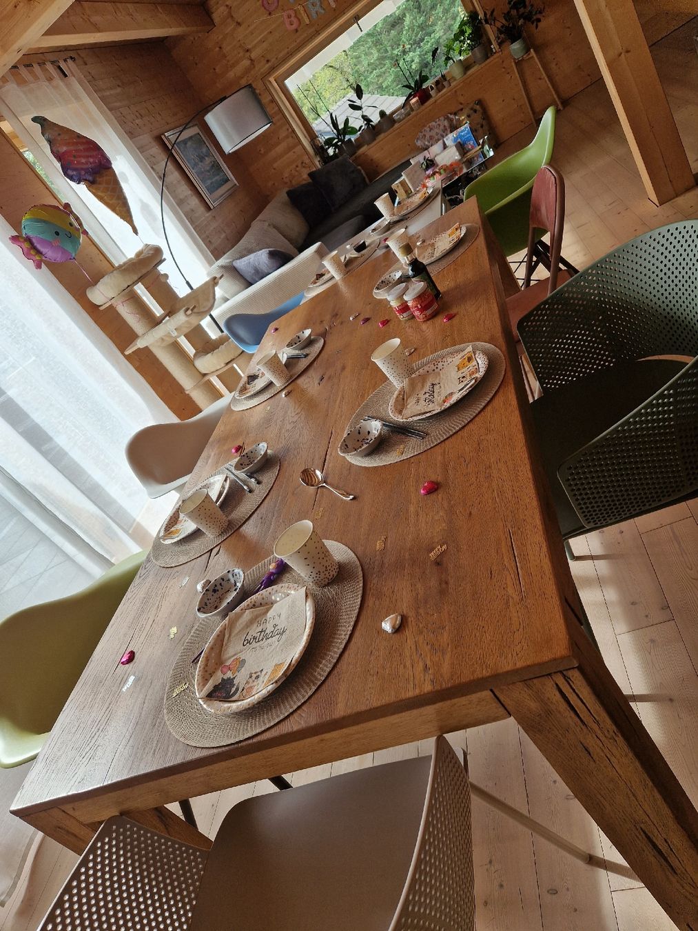 Tische: wunderschöner Holztisch – Gebraucht aus Weisslingen von Valentina-Schmid