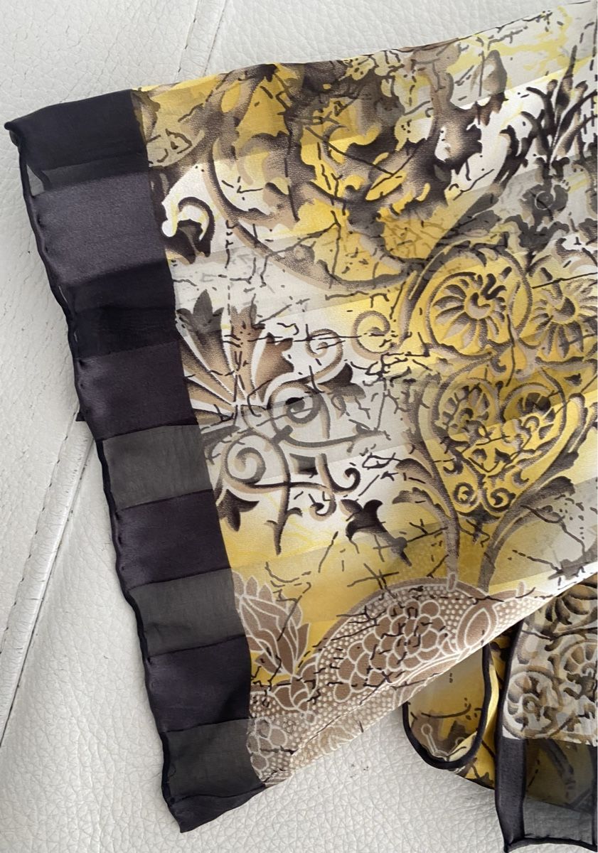 Foulard & Sciarpe: Seiden Schal 🌸 – Usato da Opfikon venduto da Luis144 3