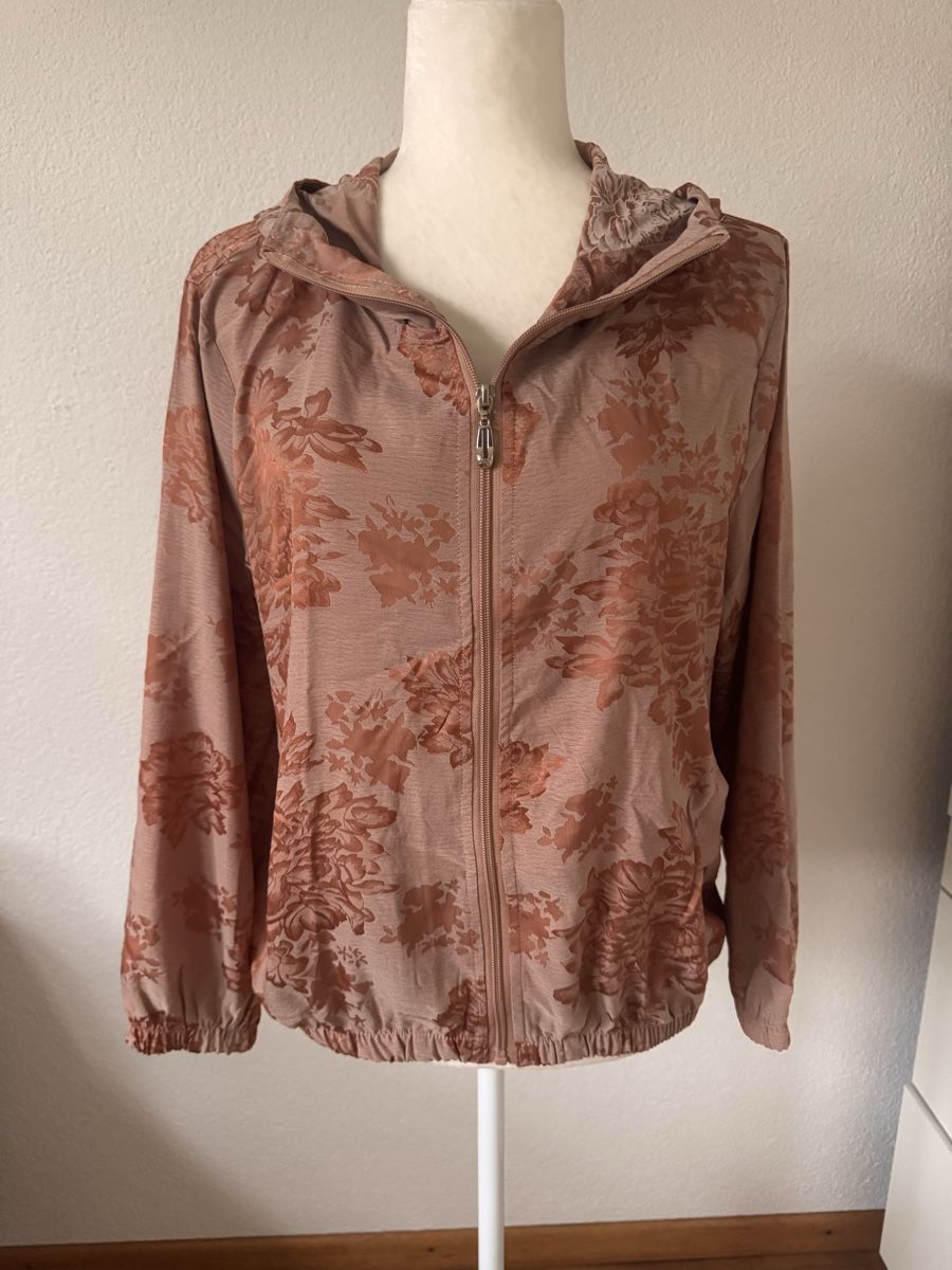 Giacche: 92% Seide jacket mit Kapuze Gr.L – Usato da Zürich venduto da EMMA0111