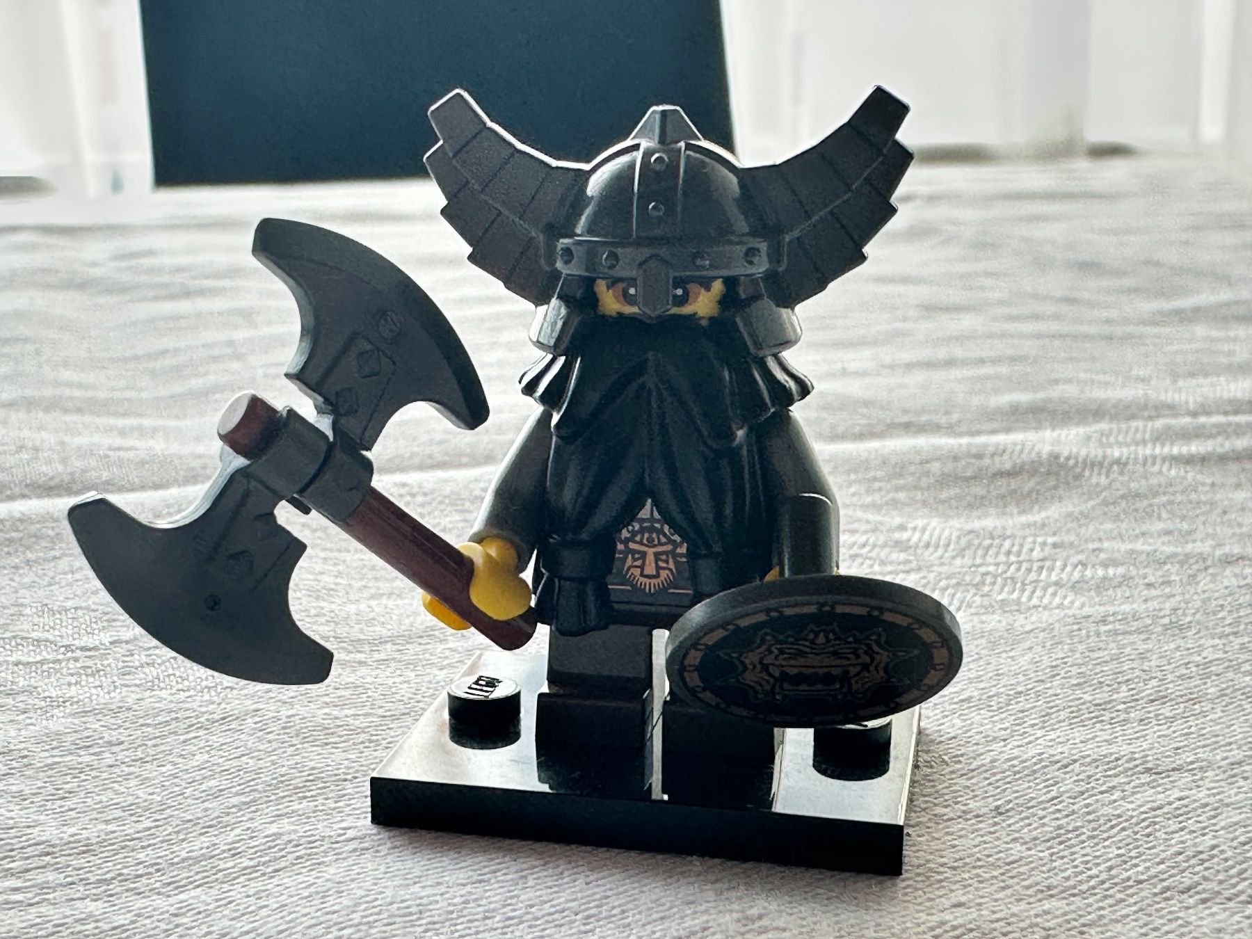 Lego Kit di costruzioni: Lego Series 5 Mini Figure Evil Dwarf – Usato da Winterthur venduto da Eternal8Monarch