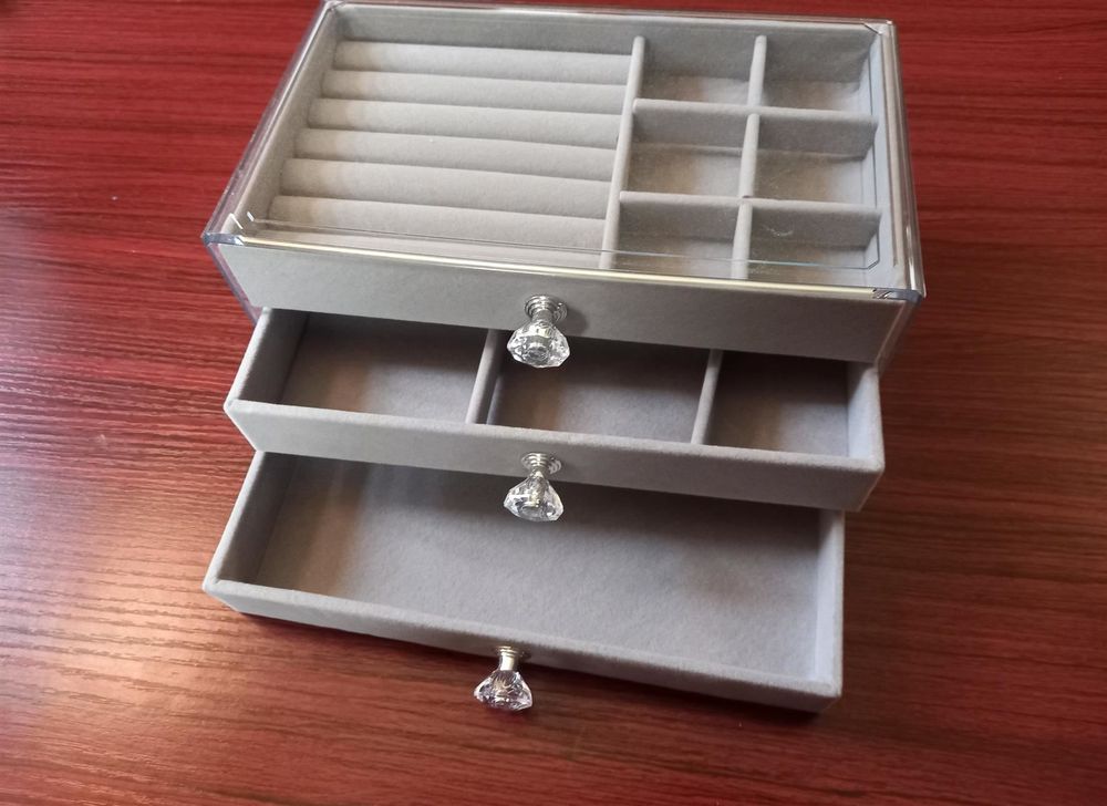 Boite A Bijoux En Velours Gris Avec 12 Sections Et Couvercle En Verre - Boîte À Bijoux Empilable