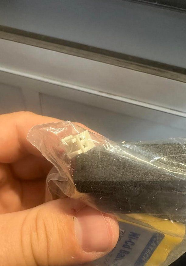 Nimh Batterie, Caricabatterie & Alimentatori: Ni-Cd Accu 700mAh A-TECH 7.2V – Difettoso da Lausanne venduto da Techobby 2