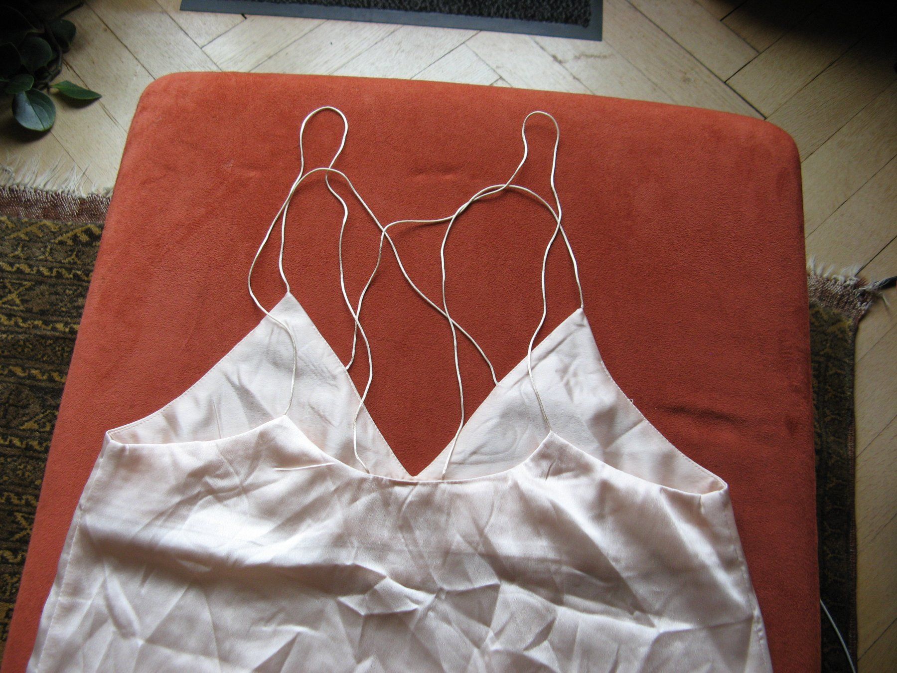 T-shirt: Shirt Gr. 38 oder Negligee von Showpo – Usato da Zürich venduto da apil 4