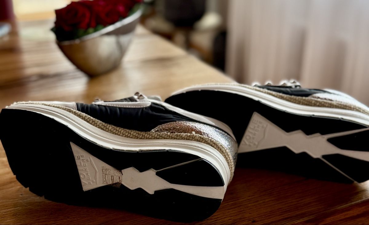 Scarpe da donna: Voile blanche Sneaker Grösse 38 – Nuovo (secondo la descrizione) da Zürich venduto da Landmarkreisen 2