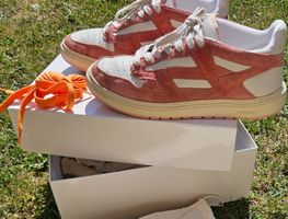 Baskets Represent neuves pointure 44
