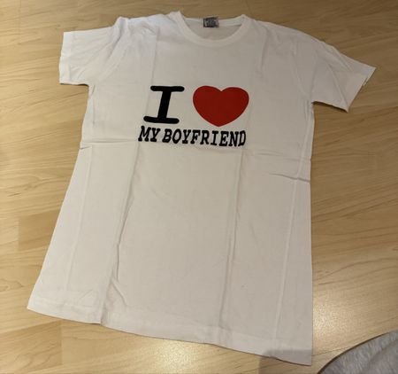 Cooles T-Shirt "I love my Boyfriend", Grösse S
