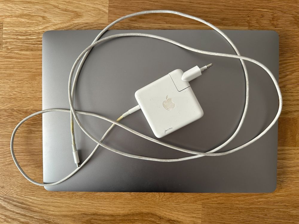 MacBook本体 MacBook Pro 2019 i9 15inch 32Gb 512Gb MacBook Pro (15-inch, 2019) - 技術仕様 - Apple サポート (日本)