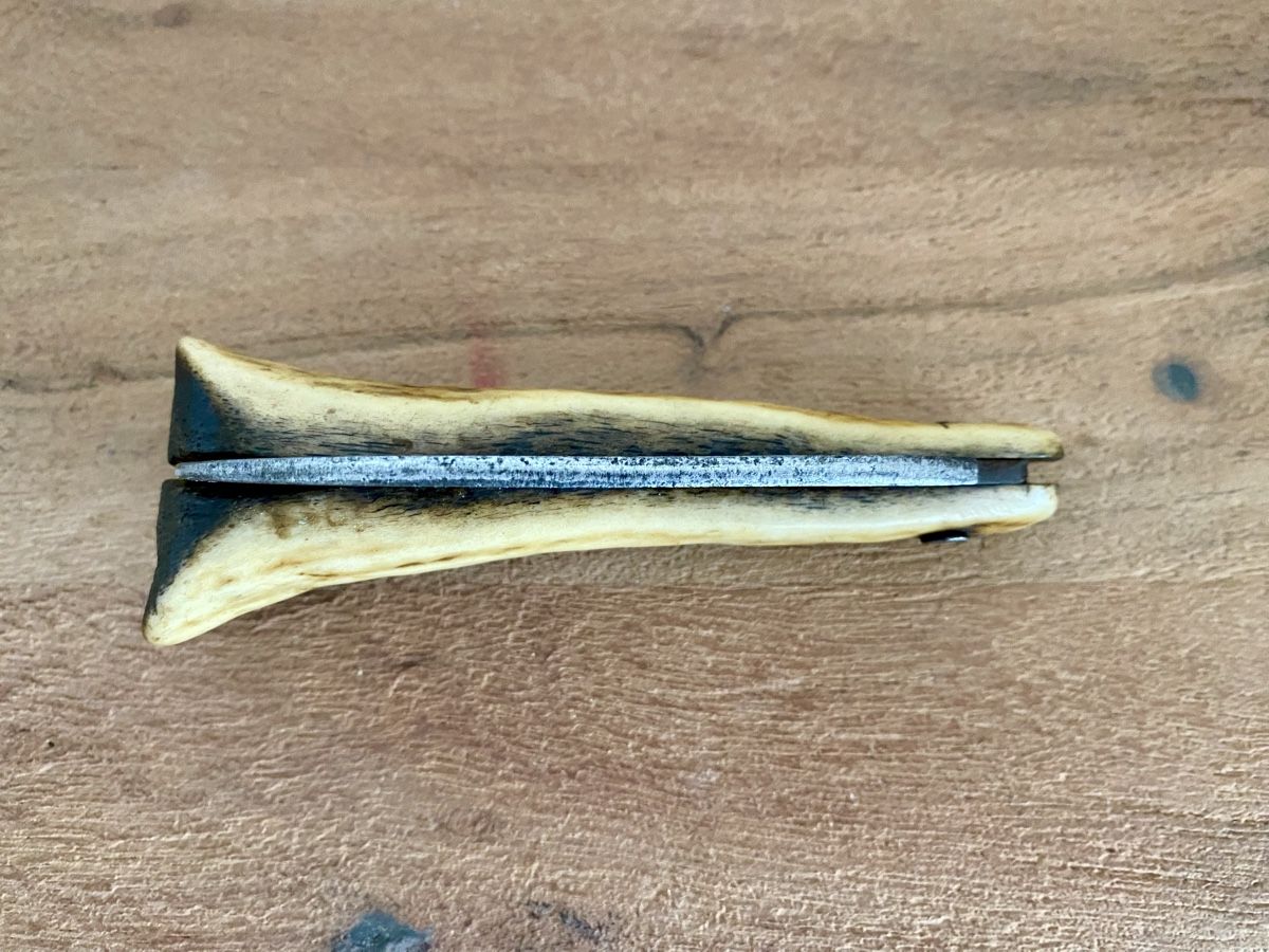 Coltelli tascabile: Altes Antikes Knochenmesser – Usato da Zürich venduto da Dalema13 1